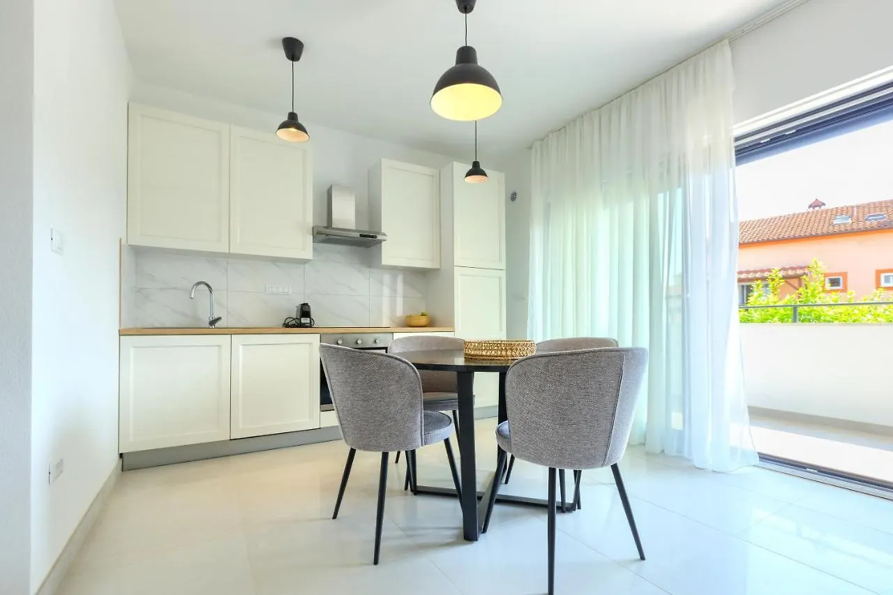 Apartments La Scogliera Rovinj 0*,  Horvátország