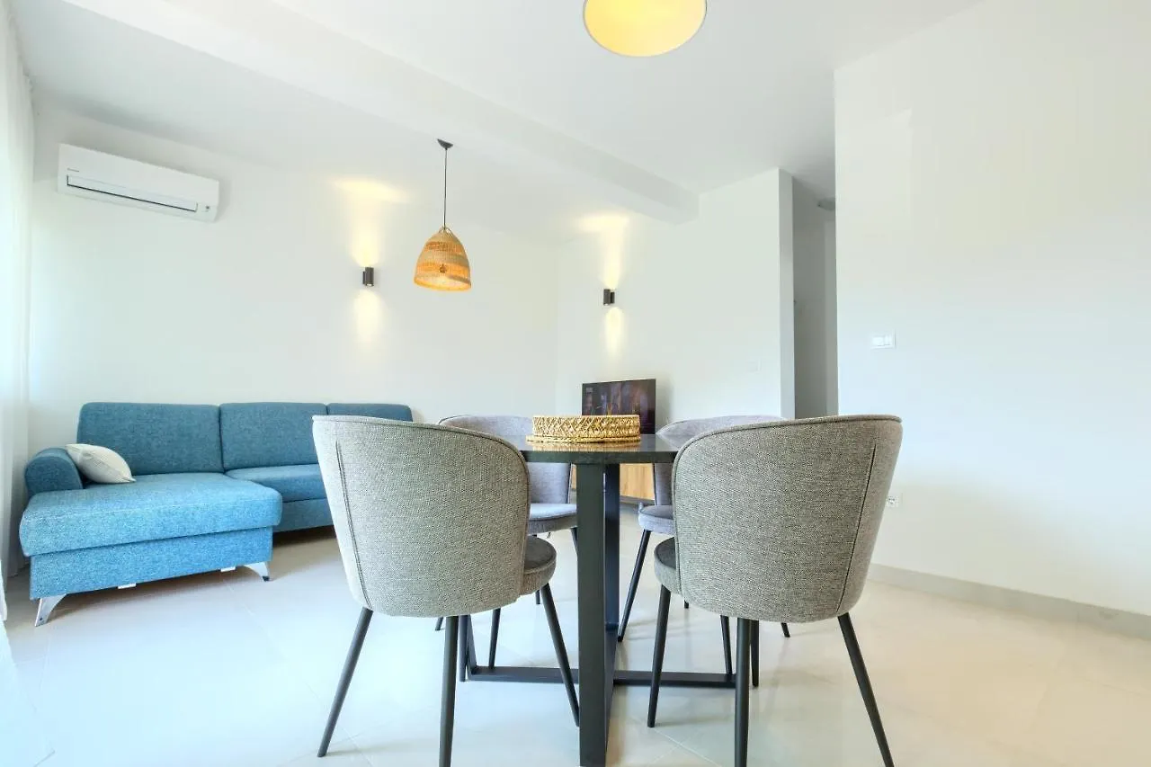 Apartments La Scogliera Rovinj