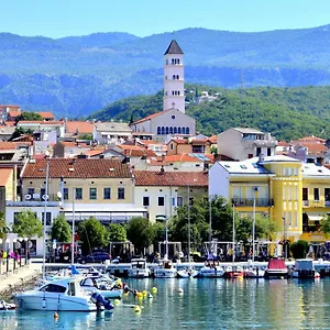 https://apartman-una.primorje-gorskikotar.com