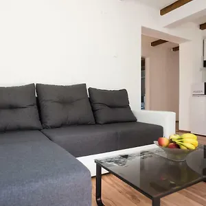 ellenőrizze a rendelkezésre állást